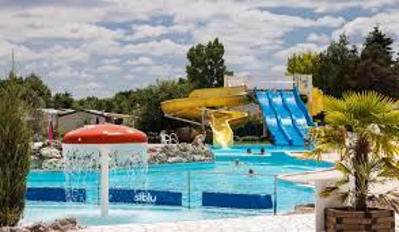 Bungalow Charmant Onzain + Piscine Exterior foto